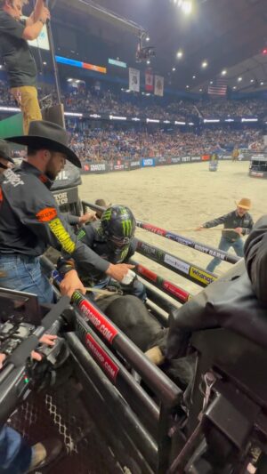 Daylon Swearingen Instagram - Rides like this are why Daylon Swearingen won a world title.