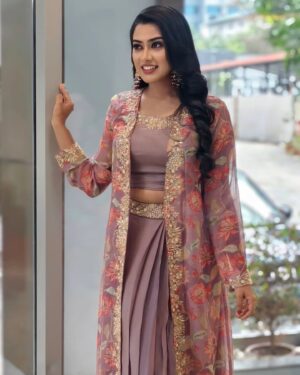 Dayyana Hameed Instagram - 💜

MUA @zeras_makeover 
Costume and accessories @denairaboutique