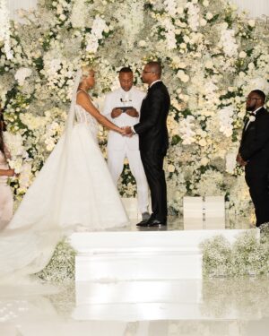 DeVon Franklin Instagram - It was truly my honor to officiate the amazing wedding between my sister @letoyaluckett and my new brother @taleo47…what God has put together let no one pull apart! 

it was truly one of the most beautiful weddings that I have been to, and you could feel the love in the room.

I shared many things during the ceremony, including the idea that Love is a dedication to action not just a verbal commitment. 

When you say “I love you” you’re really saying “I’m dedicated to you”

Love must be evaluated by what is done not just by what is said! 

It was truly an honor to be included in this magical moment in the lives of Letoya and Toleo, I pray God’s blessing upon their union eternally! 

Suit: @richfresh 
Shoes: @ferragamo 
Chain: @jivdesigns 
Hair: @emily_imagna 
📸: @sterlingpics & @theexperience1911 

#wedding #love