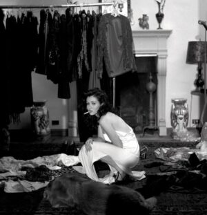 Debi Mazar Instagram - Shannon..what a lovely gal.Met her in my LA years.She fought the good fight! I appreciated her openness 
#FuckCancer My condolences to her loved ones 
@comteneoclassic photo #1