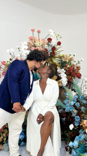 Deborah Joy Winans Instagram - @blacklove inaugural Black Love Honors Brunch was nothing short of amazing. Black excellence at its finest. Thank you @codieco and @producertommy for the hard work you consistently put in so that we feel seen, heard and most importantly loved🙌🏿 Black love is Forever💜 #Blacklove #BlackLoveHonors