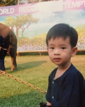 Dechphisit Jarukornapiwat Instagram - เด็กคนนั้นโตมากลายเป็น...