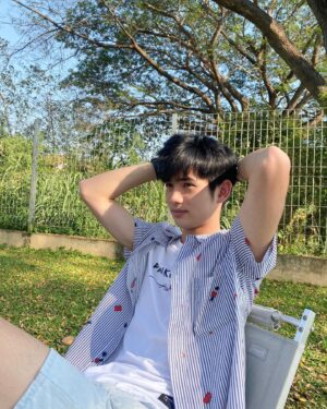Dechphisit Jarukornapiwat Instagram - นี่คือร้อน นี่เเหละร้อน🔥