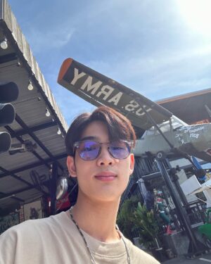 Dechphisit Jarukornapiwat Instagram - 🥸