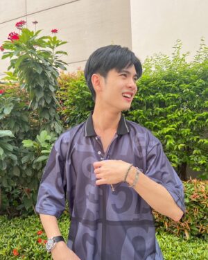 Dechphisit Jarukornapiwat Instagram - 👕: @getricheasybkk
