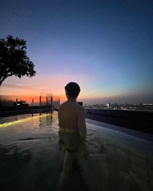 Dechphisit Jarukornapiwat Instagram - ผมเป็นไร