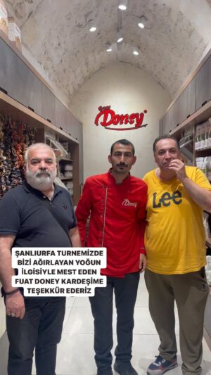 Deniz Oral Instagram - ŞANLIURFA TURNEMİZDE BİZİ AĞIRLAYAN YOĞUN  İLGİSİYLE MEST EDEN @fuatdoney KARDEŞİME TEŞEKKÜR EDERİZ