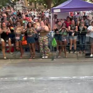 Dennis Rodman Instagram - Happy Pride 🌈 

#pride #love #gaypride #gaypridemonth @yellayella409
