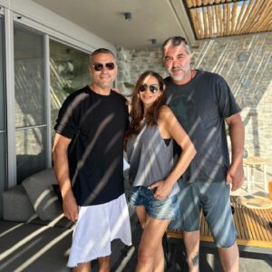 Despina Vandi Instagram - Γιώργο μου σε ευχαριστούμε παρα πολύ για όλα!
Γέμισε η ψυχή μου! Θα μου λείψετε όλοι!
Να πιείτε μια ρακί και για μένα! 
#crete #greekisland #greece