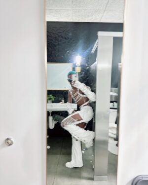 Destiny West Instagram - Don’t ever think I lost it 🥵 Ⓜ️Ⓜ️
Look by @dollskill