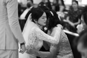 Desy Genoveva Instagram - 03.09.2023 🤍

Wedding Planner & Organizer: @ohana_enterprise
Venue: @hotelciputrajkt 
Decoration: @cattleya_decoration 
Photo & video: @weddingsfactory
Holy matrimony gown: @bychristiebasil @christiebasill 
Bride & groom shoes: @langkahbylinalee @langkahforman
Groom suite: @sasdesigns 
MUA bride: @karenshenna.makeup
Hair do bride: @faw.hairdoo
MUA moms: @ohana.bridal
MUA bridemaids & sister: @neny_mulyani 
Gown moms & bride’s sister: @ohana.bridal
Reception gown: @ohana.bridal 
Bridesmaids dress: @atvezzo
RSVP & Digital Invitation: @viding.co 
Photobooth: @twinsphotobooth 
Wedding cake: @breadseason 
Entertainment: @seisarte.entertainment 
Reception bouquet 💐: @kikukoflorist 
Nails: @samikate.beauty

#KELpincutDESY