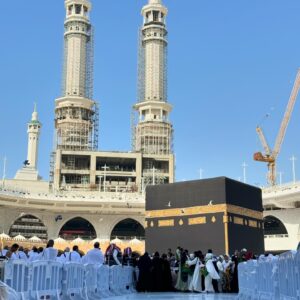 Dewi Amanda Instagram - Mecca🕋for 2 weeks..Tabarakallah🫶Grateful so much❤️ #umroh #mecca #makkah #dewiamanda #umroh2024 #saudiarabia🇸🇦