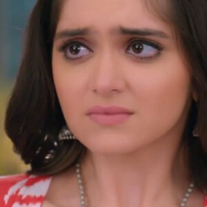 Dhwani Gori Instagram - Aakhir kya hoga anjaam jab nahi hui Dhwani ki shaadi Dhol Ram ke naam? 

Dekhiye #Suhaagan, har roz shaam 6:30 baje sirf, #Colors aur @officialjiocinema par. 

@dhwanigorii @pragati.choursiya7 @akshay_kharodia