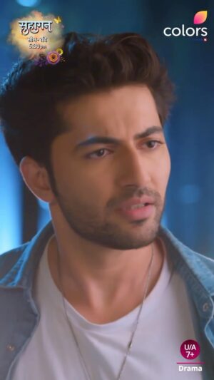 Dhwani Gori Instagram - Apni chaal chalkar Dhwani ne kiya Vedant ko manipulate. Iska kya nateeja hoga Swara ki zindagi ki par? 🤨

Dekhiye #Suhaagan, har roz shaam 6:30 baje sirf, #Colors aur @officialjiocinema par.

@dhwanigorii @pragati.choursiya7 @akshay_kharodia