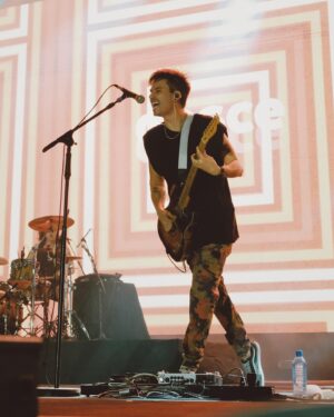 Di Ferrero Instagram - Brasília que noite ! Valeu demais cada momento ! Foi F@da !!! @napraiafestival #outradosetour #OTD 

📸 @marcelonava