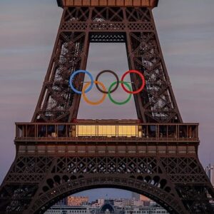 Diana Nyad Instagram - Did you watch the Opening Ceremonies
yesterday? I’ve covered several Olympic Games as a journalist and I found the elegance of the Paris Ceremonies more moving, more emotional than all the rest. Celine Dion brought the poignant echo of Edith Piaf to life in front of 300,000 spectators. From Coco Gauff and LeBron James carrying the American Team Flag to Snoop Dog adding his Olympics fervor, it was a sterling start to these two weeks of the best athletes in the world on glorious display. Oh, wouldn’t it be heartening to revive the ancient Greeks’ custom of all wars on the planet ceasing for the duration of the Games.
#olympics #paris2024 #nyad