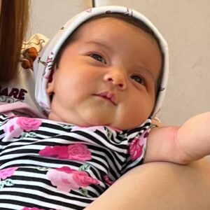 Diane Medina Instagram - My beautiful princess @isabella_ilustre !😍💘✨