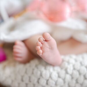 Diane Medina Instagram - Happy 1 month old my baby @isabella_ilustre 💖💖💖

Love you anak!

Concept and Photo by @thebabyvillagestudio