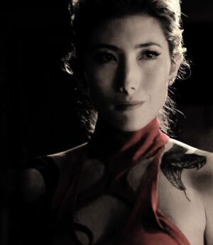Dichen Lachman Instagram - #tbt to Supergirl 🍸 had an amazing time with this gang 🙏🏼
#supergirl #dc #roulette #reddress #tattoos #dangerous 💋