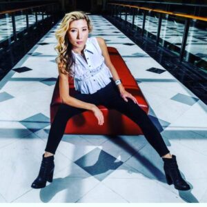 Dichen Lachman Instagram - It was inspiring to be back in #sydney again, even if it was just for one day. So many #memories 🌈 I’m loving being back in #australia and so #happy that people here are enjoying everyone’s amazing work on #alteredcarbon Very grateful to all the people who made it out to talk 🙏🏼 also @tanfrance how did I do? #fashionguru 👖👠 Photo by #aap 🙏🏼 @altcarb @skydance #netflix