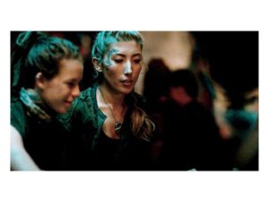 Dichen Lachman Instagram - Girl with the #Dragontattoo ... on her face... #dragoncon2018 excited for my first time 🙏🏼