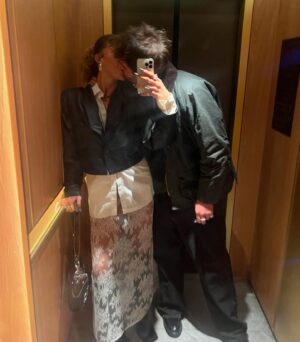 Didde-Mie Lykke Instagram - Tillykke med fødselsdagen til mit yndlings menneske og min bedste ven. Min miv, piv, guffe, muffe, muf, luffe, babypuff, Maltetos, skat. Du har stjålet mit hjerte 🫀