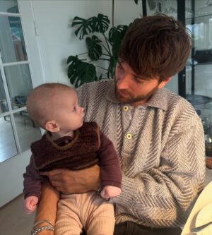 Didde-Mie Lykke Instagram - Tillykke med fødselsdagen til mit yndlings menneske og min bedste ven. Min miv, piv, guffe, muffe, muf, luffe, babypuff, Maltetos, skat. Du har stjålet mit hjerte 🫀