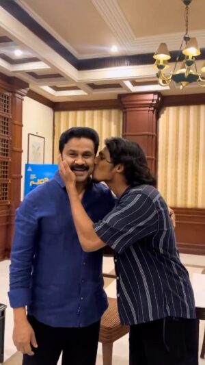 Dileep Instagram - Janapriya Nayakan ❤️@dileepactor @vq_vignesh 😍
@vq_vlogs 

#pavi #pavicaretaker #dileep #dileepettan ❤️