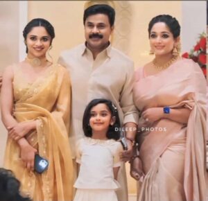 Dileep Instagram - Family …! ❤️

#dileep #latest #dileepettan #kavya #kavyamadhavan #dileepkavya #jayaram #jayaramettan #fam #family #familia #familytime #familylife #familyphotography