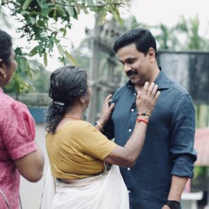 Dileep Instagram - ഒരമ്മയുടെ സ്നേഹ ചുംബനം 🥰

Click from D150 location ☺️❤️ 

#Click : #RahulEKM

#dileep #dileepettan😍 #d150