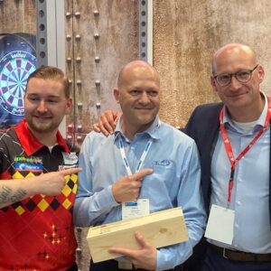 Dimitri van den Bergh Instagram - Did an amazing exhibition last week for @portofantwerpbruges 💪🇧🇪 workshops, meet and greets and met a lot of amazing and important people out there! What an organisation! 👍 you want to know more about @portofantwerpbruges go and check their page on instagram!