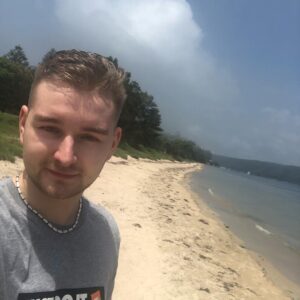 Dimitri van den Bergh Instagram - Palm beach AKA Home and Away