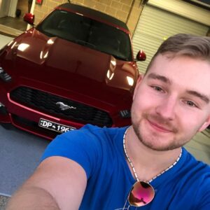 Dimitri van den Bergh Instagram - Mustang Convertable