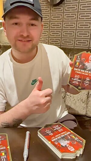 Dimitri van den Bergh Instagram - 𝐓𝐇𝐄 𝐃𝐑𝐄𝐀𝐌𝐌𝐀𝐊𝐄𝐑! 🇧🇪 Watch Dimitri van den Bergh sign his Ultimate Darts cards in our exclusive video! Now available on ultimate-darts.com. Don’t miss out! 🖊️🔥