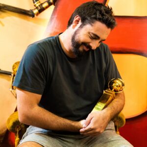 Diogo Batáguas Instagram - Relatório DB - ao vivo

Faz sentido? Após 4 anos de relatório a falar sozinho, vamos fazer esta estupidez live.

Apresento-vos uma oportunidade única de alimentarem o Sandro atirando peças de fruta ou patas de borrego directamente para o palco. 

A despedida fazemos todos juntos.

Lisboa e Porto. Bilhetes no link.