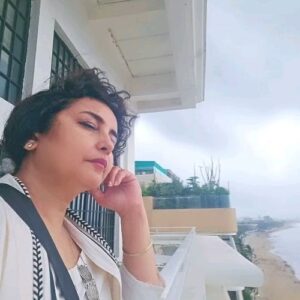 Divya Dutta Instagram - When the words n t voice inspire you ...@gulzaarpoetry.
Pics courtesy #turkey.
@shrutzpah @nikhilmusic