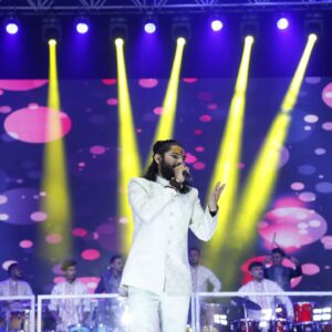 Divya Kumar Instagram - Swipe & have a look on amazing Artists ❤️‍🔥
The essence of Day 3 at Raas Rang a spectacle of joy and tradition. 📸🌈"

Did you miss , Don't worry 
@bookmyshowin
For Bulk Pass Bookings, please contact: 9322682010 / 8828802198

SAARA ZAMANA RAAS RANG KA DEEWANA ❤️‍🔥


Dates: 15th Oct to 24th Oct 2023
Venue: Modella Mill Compound, Thane Mulund Circle, Near Check Naka, Thane (W)



#RaasRangThane2023 #NavratriMagic #Raasrangthane #CredaiMCHIThane
#ismaildarbar #HanifAslam #DivyaKumar #niravbarot #saagarkendurkar #RupaliKashyap #RehanKhan #FalguniBrahmbhatt #jitendramehta #AsharGroup #Navratri #dholitarodholbaaje #navratri2023#diverrsemediain
[Raas rang thane , garba , navratri 2023 , ashar group , credaimchi thane ]