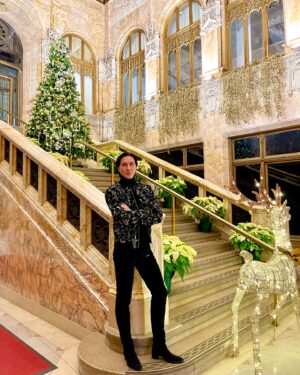 Dmitry Sholokhov Instagram - May the spirit of Christmas bring you and your family hope, love, peace and happiness. Merry Christmas Everyone!🖤✨

#sholokhov #art #design #fashion #runway #shop #christmas #designer #vision #holiday #dmitrysholokhov