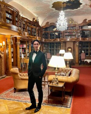 Dmitry Sholokhov Instagram - “Lost in time amidst the elegance of Salzburg’s 18th-century charm. 📚✨”

#salzburg #austria #library #tuxedo #18thcentury #ElegantEscape #explore #discover #ClassicStyle #Timeless #style #fashion #art #design #sholokhov