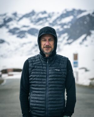Dominic Arpin Instagram - Ça y est, c’est parti!

TVA vient de mettre en ligne la première émission de la saison 2 des Crinqués! Une primeur avant le début officiel de la série mercredi prochain à Évasion. J’avais si hâte de partager ces incroyables aventures avec vous!

Dans le premier épisode j’accompagne l’alpiniste @mariepier.desharnais en Alaska où elle prépare une expédition sur le Denali.

L’épisode est sur le site de TVA . J’ai mis le lien dans les commentaires. Bon visionnement!