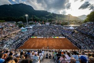 Dominic Thiem Instagram - Liebes Kitzbühel und liebes Generali Open! 🇦🇹
Ich möchte mich noch einmal von ganzem Herzen beim gesamten Team und bei jedem einzelnen Fan bedanken!

Ihr habt mein letztes Kitzbühel zu etwas ganz Besonderem gemacht! 

Bis bald! ❤️

📸: @alexanderscheuber | @generaliopen

#rolex