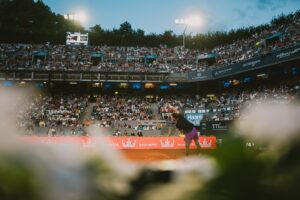 Dominic Thiem Instagram - Liebes Kitzbühel und liebes Generali Open! 🇦🇹
Ich möchte mich noch einmal von ganzem Herzen beim gesamten Team und bei jedem einzelnen Fan bedanken!

Ihr habt mein letztes Kitzbühel zu etwas ganz Besonderem gemacht! 

Bis bald! ❤️

📸: @alexanderscheuber | @generaliopen

#rolex