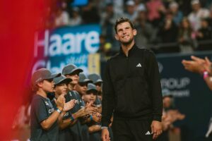 Dominic Thiem Instagram - Liebes Kitzbühel und liebes Generali Open! 🇦🇹
Ich möchte mich noch einmal von ganzem Herzen beim gesamten Team und bei jedem einzelnen Fan bedanken!

Ihr habt mein letztes Kitzbühel zu etwas ganz Besonderem gemacht! 

Bis bald! ❤️

📸: @alexanderscheuber | @generaliopen

#rolex