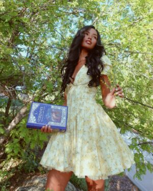 Dominique Defoe Instagram - ur fairy godmother giving u deliciously complicated love stories for the sake of ur ‘personal evolution’ and ‘creatively emotional artist journey’🧚🏾‍♀️🌼📖🍃🌾