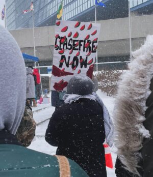 Dominique Provost-Chalkley Instagram - Thank you to everyone who showed up today. 💔 🇵🇸 PERMANENT CEASEFIRE NOW 🇵🇸 💔
#gatherforpeace #freepalestine #ceasefirenow