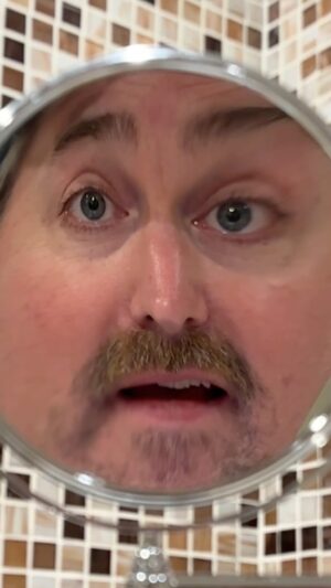 Donnie O'Sullivan Instagram - Euer Tutorial zum Wochenende! #rasierspiegelselfie