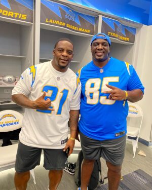 Donovan W. Carter Instagram - Only time I’m getting Charged up is when I’m Charging!!!!!!