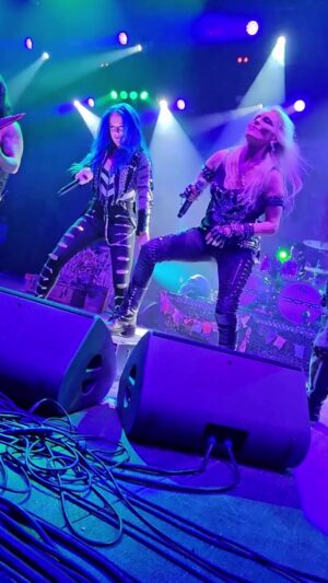 Doro Pesch Instagram - Happy birthday to my beautiful blue-haired friend @alissawhitegluz of @archenemyofficial 
You rock, sister!
🤘💪❤️🙏
Love, Doro
-
-
-
-
-
-
#doropesch #conqueress #allweare #warlock #allformetal #triumphandagony #dorofürimmer #metal #heavymetal #rock #metalhead #metalqueen #queenofmetal #fürimmer #doro40 #hbd #happybirthday #happybday #bday #alissawhitegluz #archenemy #blondeshavemorefun #vegan #soberlife #nuclearblastrecords @nuclearblastrecords #monstersofrock #monstersofrockradio #alissa