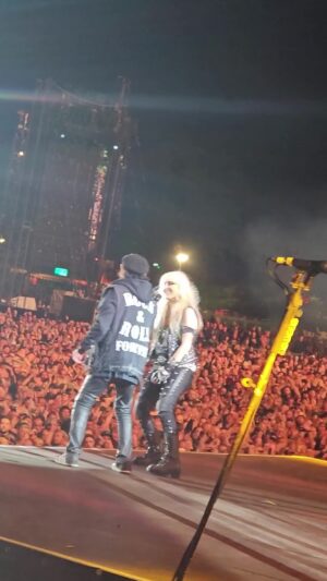 Doro Pesch Instagram - It was a big honor and sooooo awesome to join the mighty #Scorpions last night at #Wacken Open Air to sing 'Big City Nights'. I love you guys!!!
🤘💪❤️🙏
#Love, #Doro
-
@scorpions 
@wackenopenair.official 
@holger_huebner_official 
@mikkeydeeofficial 
@pawelmaciwodaofficial 
-
-
-
#doropesch #conqueress #allweare #warlock #allformetal #triumphandagony #dorofürimmer #metal #heavymetal #rock #metalhead #metalqueen #queenofmetal #fürimmer #blondeshavemorefun #vegan #soberlife #nuclearblastrecords @nuclearblastrecords #monstersofrock #WackenOpenAir #monstersofrockradio #klausmeine #rudolfschenker #matthiasjabs #mikkeydee #PawełMąciwoda