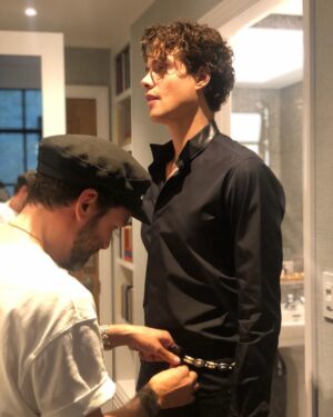 Douglas Smith Instagram - Just a normal day having another man put my belt on. Getting ready for Big Little Lies Premier! #bll2